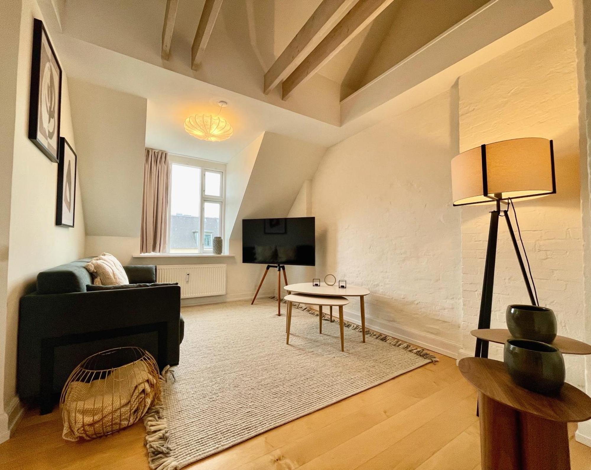 Apartment Family Friendly Flat With 2 Bedrooms In Peaceful Area